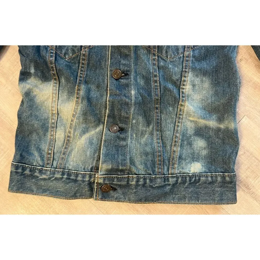 Levis came from